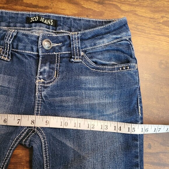 ZCO Jeans 3 Capri Low Rise Wings Embellished Low Rise Medium Wash Denim Western - Picture 6 of 10